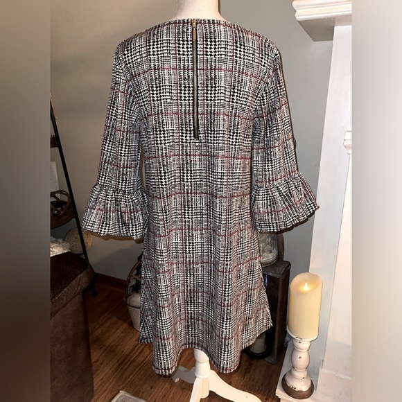 Nina Leonard plaid Bell Bubble dress Super cute!Size M. EUC - Picture 5 of 9